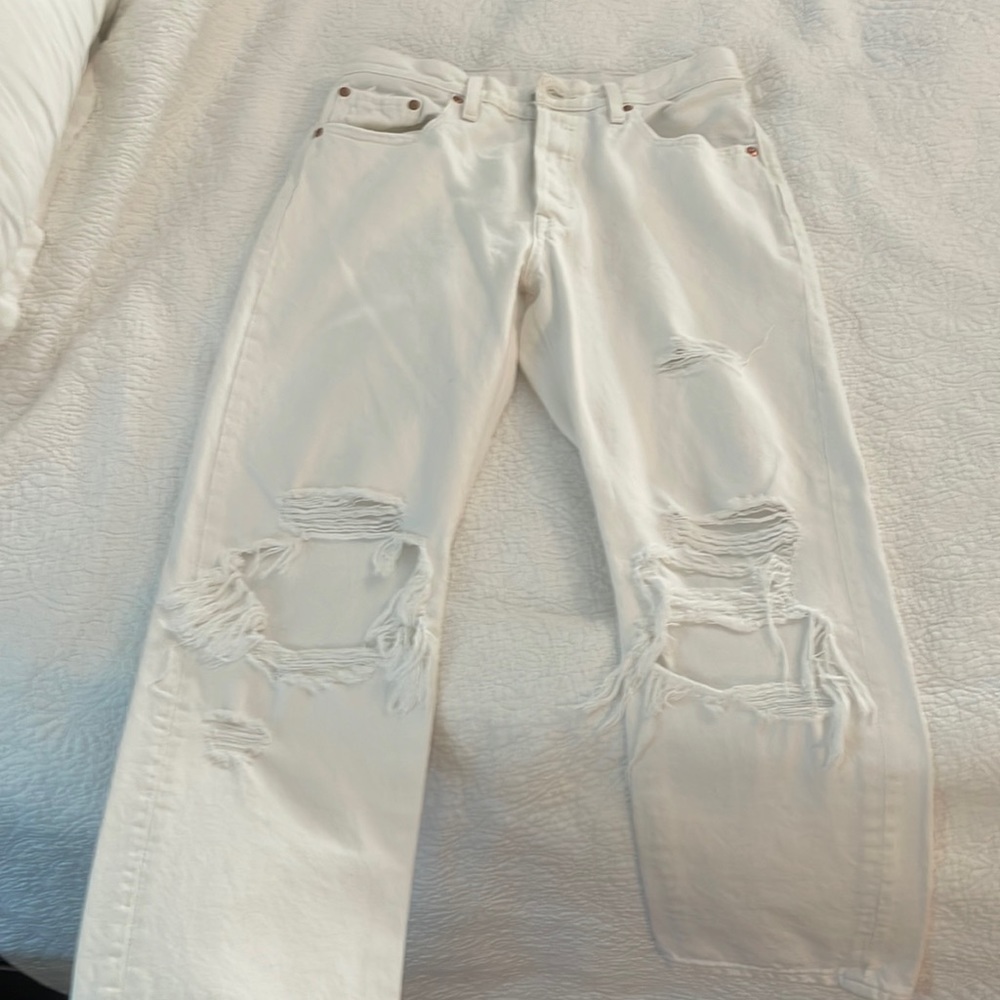 Levi’s 501 jeans size 28